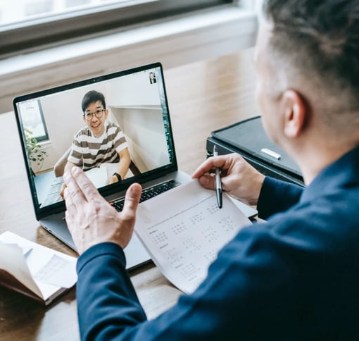 Men in an online meeting